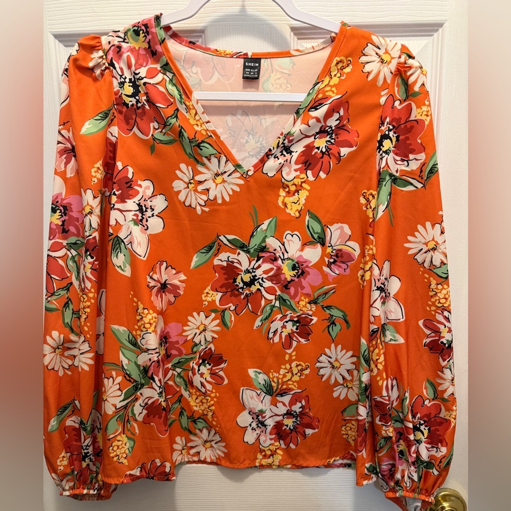 SHEIN Orange Floral V-Neck Blouse with Long Sleeves